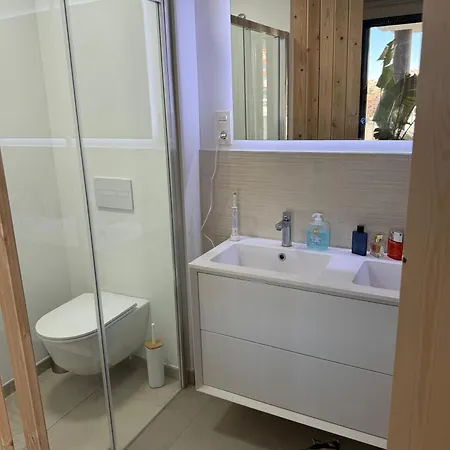Διαμέρισμα Luxurious With Ocean Views