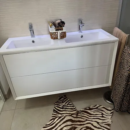 Luxurious With Ocean Views Fuengirola